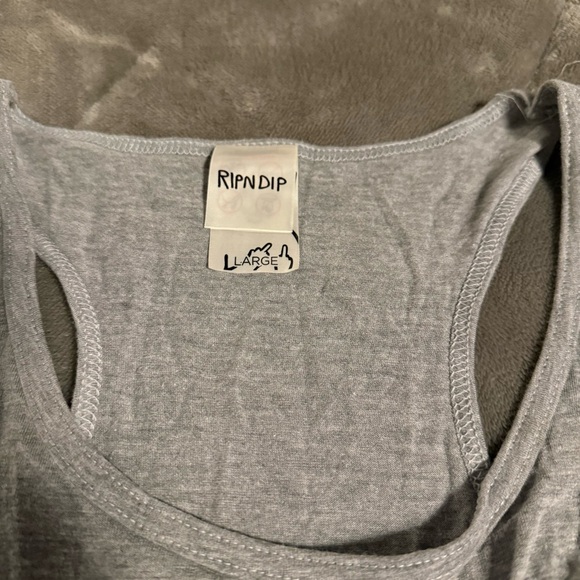 RipNDip Tanktop - Picture 4 of 5